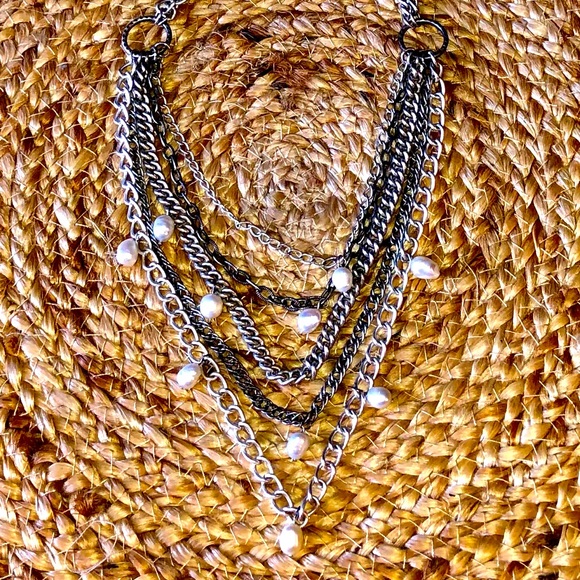 Stella And Dot Avery Silver Tone Necklace - Picture 9 of 10